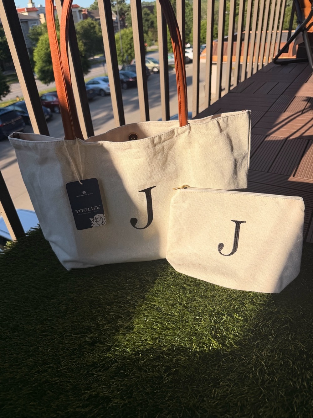 NWT Travel Tote Bag w/ Matching Zipper Pouch | Neutral Hobo Shoulder Bag